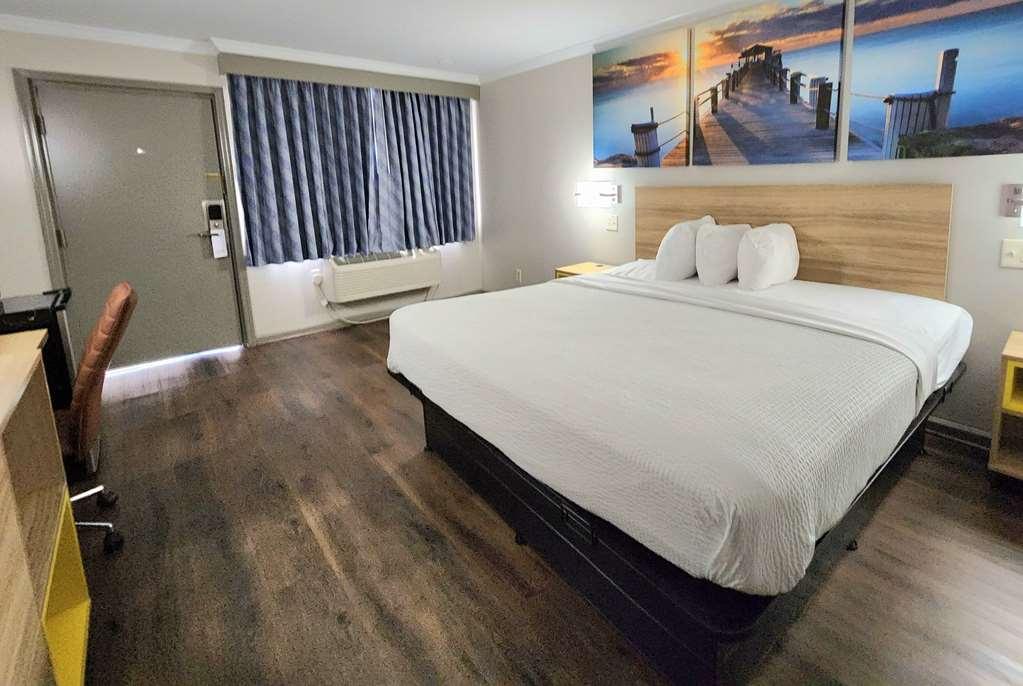 Days Inn By Wyndham Slidell Room photo