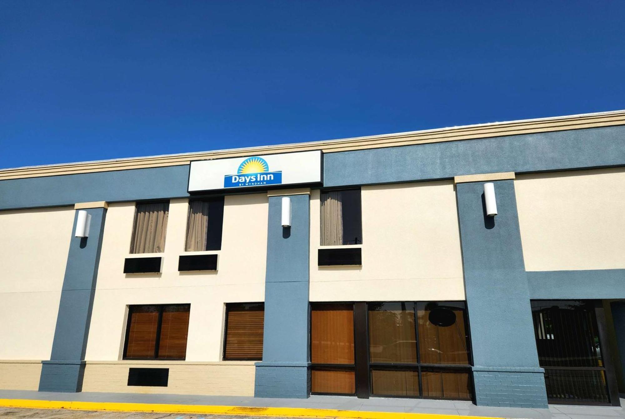 Days Inn By Wyndham Slidell Exterior photo